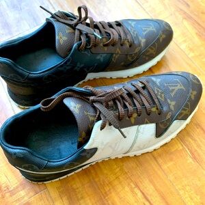 Louis Vuitton Men's Run Away Sneaker
Monogram Brown Black White Size 9